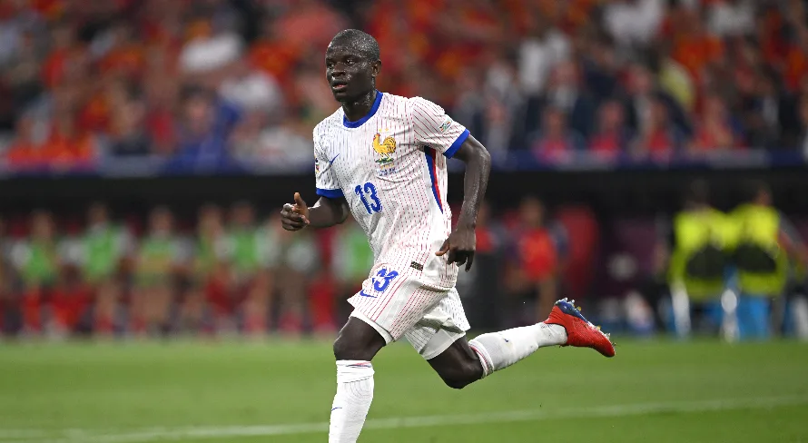 West Ham mira retorno de N’Golo Kanté à Premier League