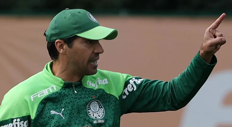 Veja a provável escalação do Palmeiras hoje contra o Botafogo pelo Brasileirão