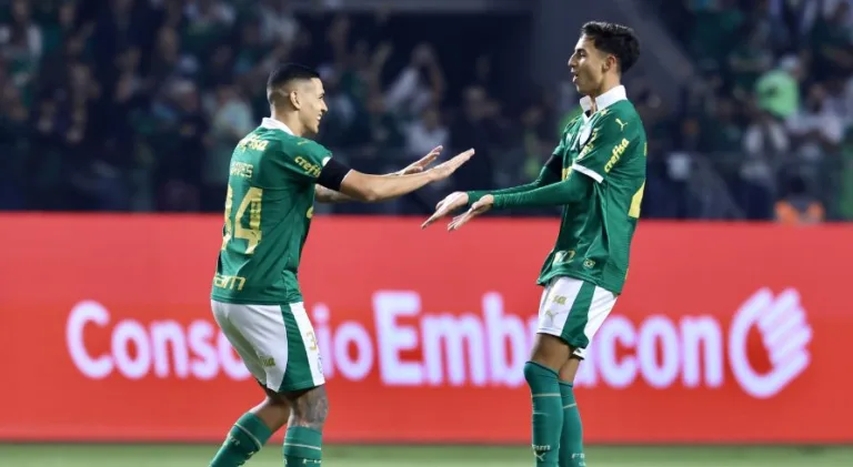 Palmeiras desiste de contratar novo zagueiro e confia nas ‘crias’ da base