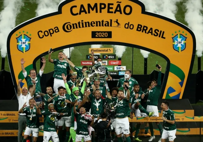 Palmeiras enfrenta o Flamengo nas oitavas de final da Copa do Brasil