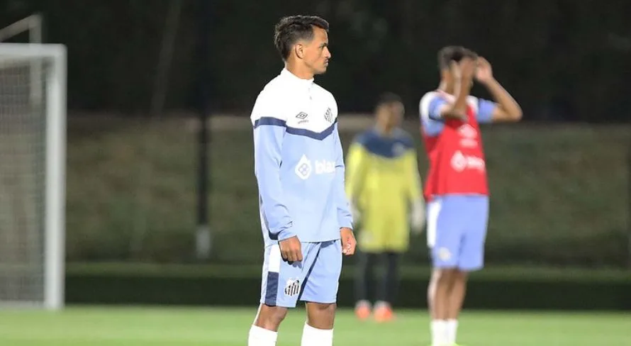 Santos recebe proposta de time de Israel por Menino da Vila