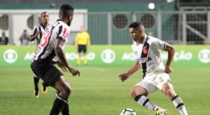 Vasco venceu o Atlético-MG há 7 anos com grande atuação do jovem Paulinho, hoje no time mineiro; relembre