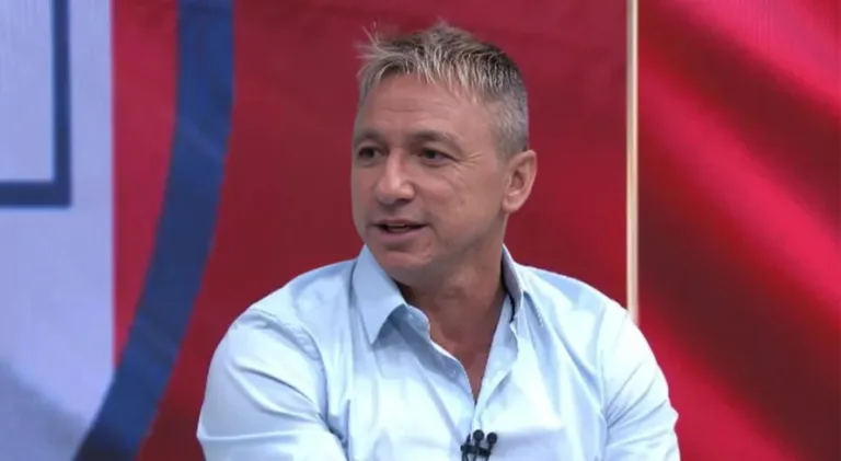 Paulo Nunes crava atacante decisivo do futebol brasileiro hoje