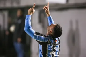 Grêmio vence o Operário e conquista última vaga nas oitavas de final da Copa do Brasil