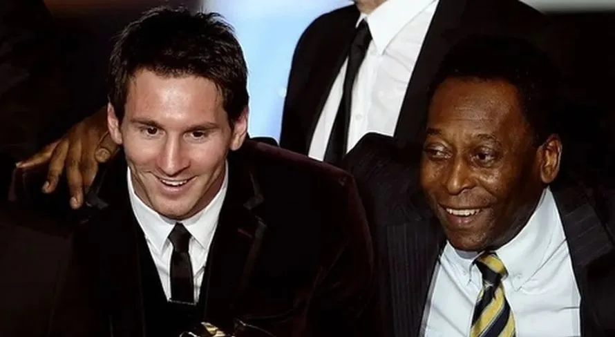 Zagueiro do Manchester United “ignora” Pelé e Messi ao eleger o melhor da história