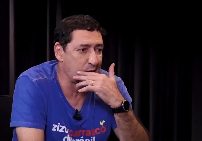 PVC vê seleção brasileira muito perto do fundo do poço: “Está uma zona” 