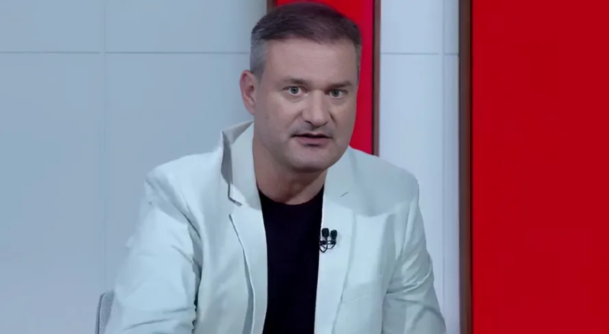 Rodrigo Bueno ignora Grêmio e elege Palmeiras o “imortal” no Brasil: “Renasce das cinzas”