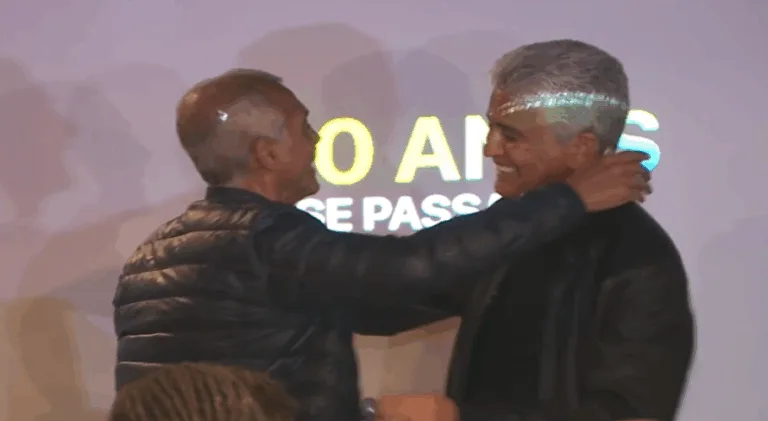 Romário se reconcilia com Bebeto e se declara: “Eu te amo”