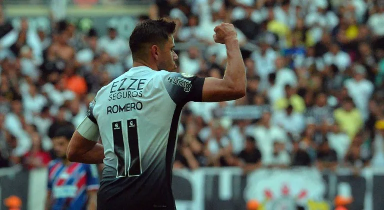 Romero volta a ser decisivo no Corinthians e repete 2023 em que ajudou na luta contra o rebaixamento