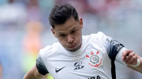 Corinthians tem pênalti polêmico e ex-árbitro vê Grêmio prejudicado no Brasileirão: “Não foi”