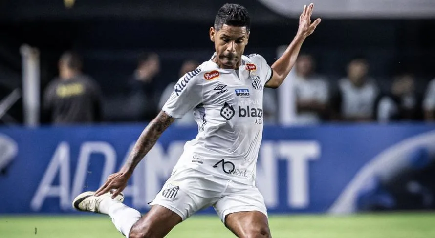 Santos perde Aderlan para o restante do Brasileirão Série B