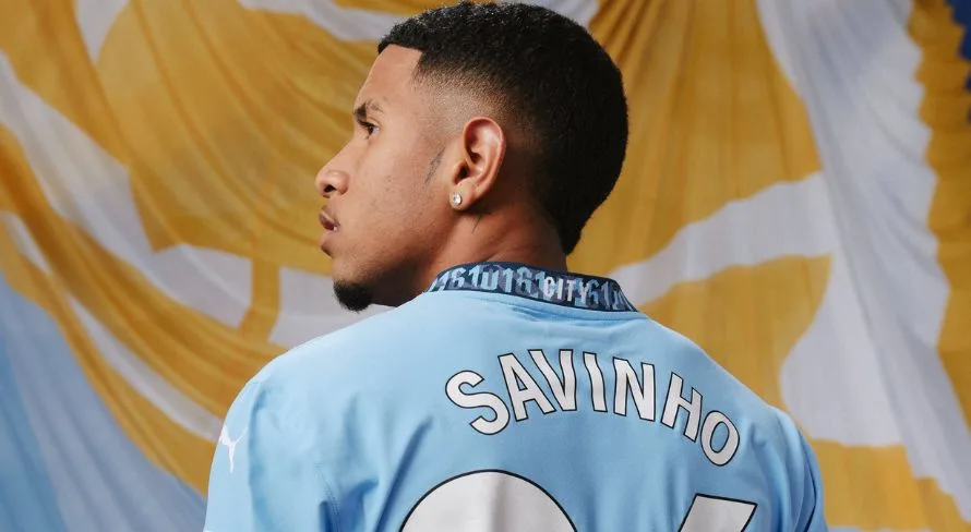 Leny Yoro, Greenwood e mais: veja as movimentações do mercado da bola nesta semana (14 a 19)