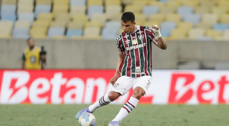 Thiago Silva fala sobre o retorno ao Fluminense e jogar novamente no Maracanã