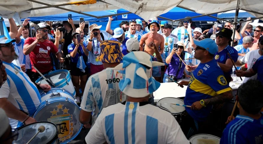 Argentinos elegem as melhores torcidas do futebol brasileiro