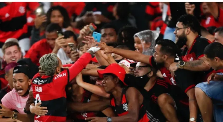 Torcedores “ignoram” Vasco e elegem maior rival do Flamengo hoje