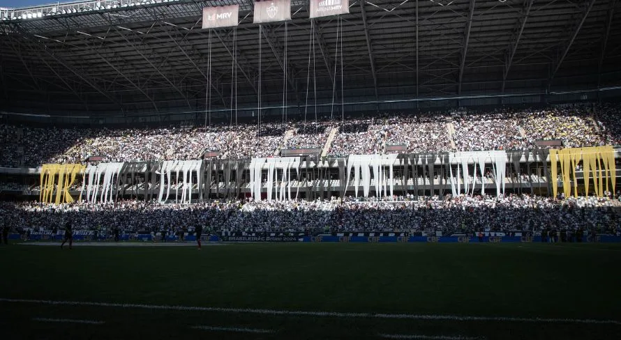 Renato Maurício Prado dispara sobre torcedores de dois clubes do Brasileirão e lembra goleadas do Flamengo
