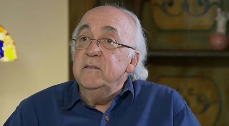 Tostão aponta técnico que surpreende no Brasileirão