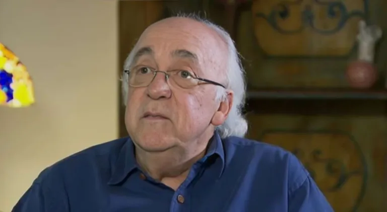 Tostão exalta atacante destaque do futebol hoje: “Enorme eficiência”