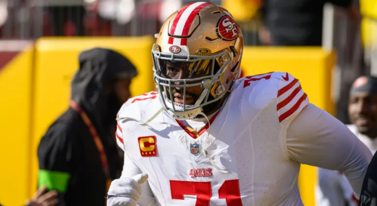 NFL: 49ers confirmam ausência de Trent Williams no training camp