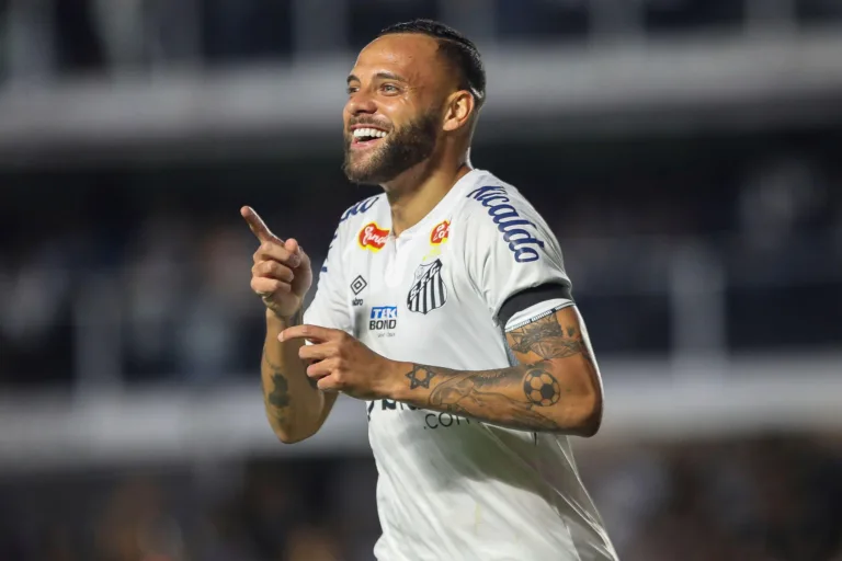 Três motivos para apostar no Santos contra o Coritiba