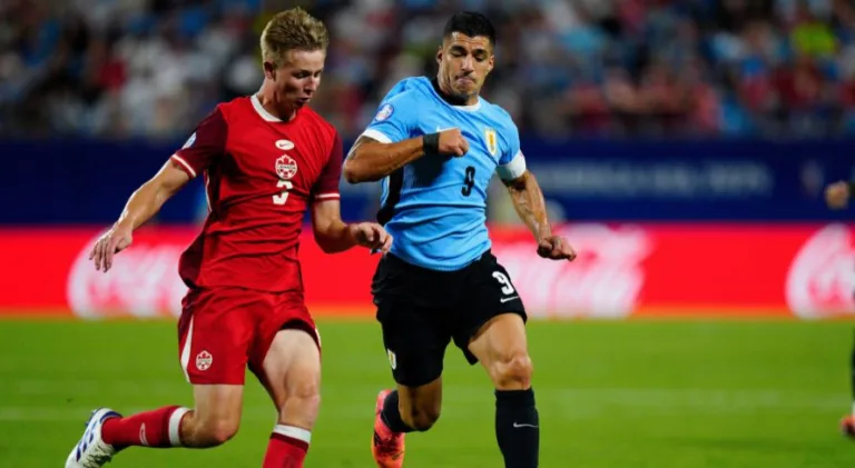 Com Suárez como herói, Uruguai bate Canadá nos pênaltis e fica em terceiro na Copa América