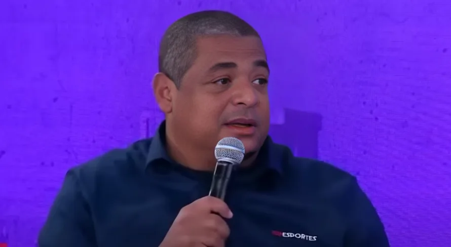 Vampeta aprova possível nova contratação do Flamengo: “Bom nome”