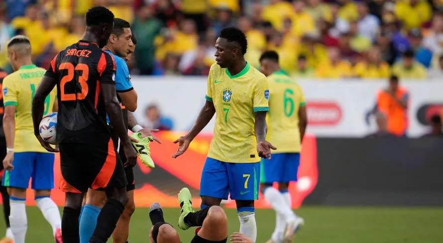 Dorival Júnior não lamenta Vinícius Júnior fora contra o Uruguai nas quartas da Copa América