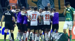 Vitória surpreende e vence o Palmeiras no Allianz Parque pelo Brasileirão Série A