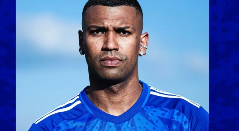 Cruzeiro anuncia a contratação de Walace, ex-Udinese