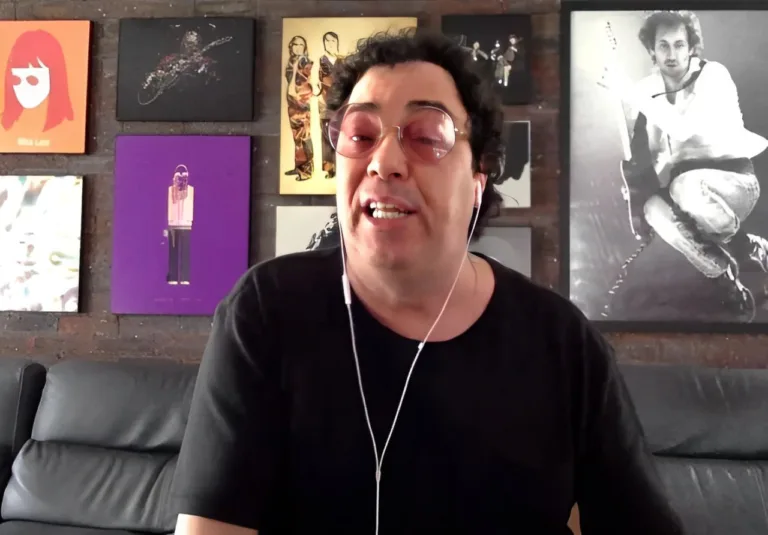 Casagrande critica postura de Dorival Júnior com Endrick na seleção: “Está murchando o brilho dele”