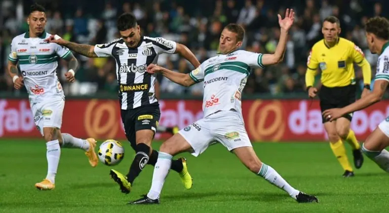 Santos x Coritiba: veja quem tem o melhor retrospecto no confronto