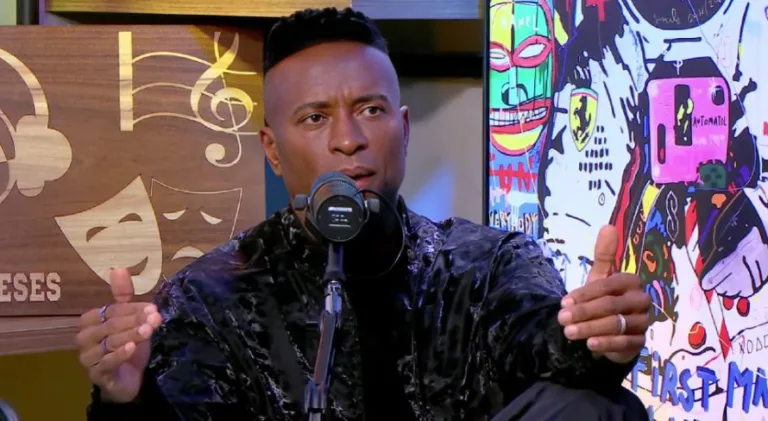 Zé Roberto aponta camisa 9 “sacrificado” na seleção brasileira: “Recebia poucas bolas”