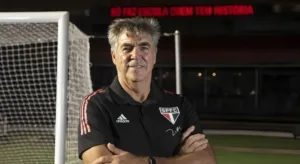 Zetti exalta atacante histórico do Brasil: “Fantástico”