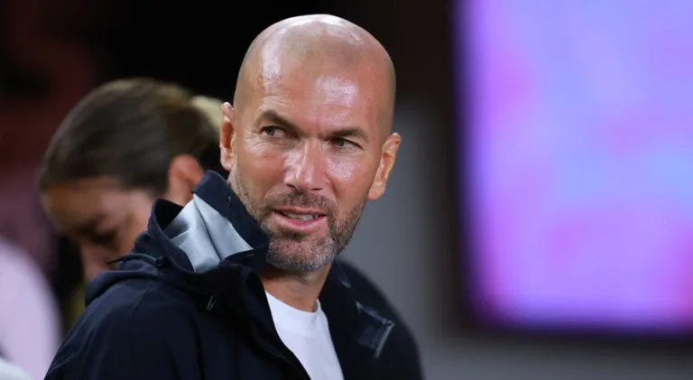 Zidane deve participar da cerimônia de abertura das Olimpíadas
