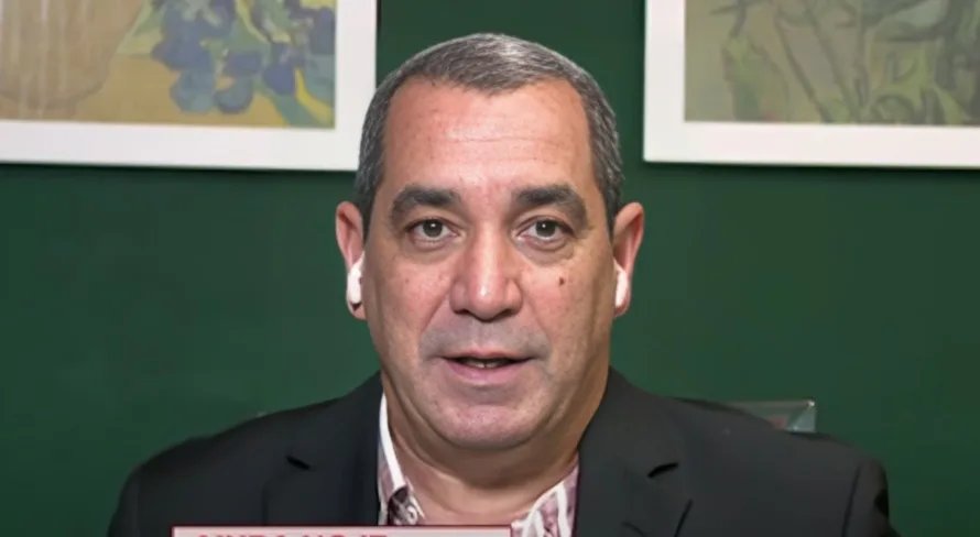 Zinho ‘esquece’ Botafogo e elege o melhor time do futebol brasileiro