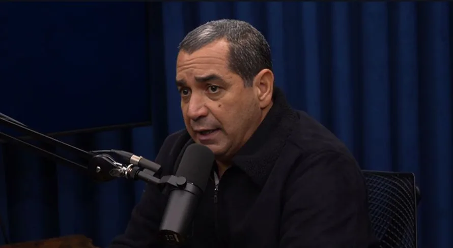 Zinho elege camisa 9 que dá gosto de ver no futebol brasileiro