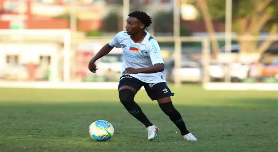 Grêmio acerta venda Gabriel Mec para o Chelsea