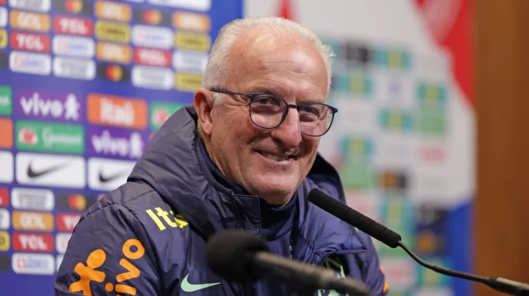 Dorival Júnior fala sobre possibilidade da seleção brasileira ficar fora da Copa do Mundo 