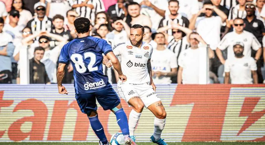 Santos é derrotado pelo Avaí e perde invencibilidade no Brasileirão Série B