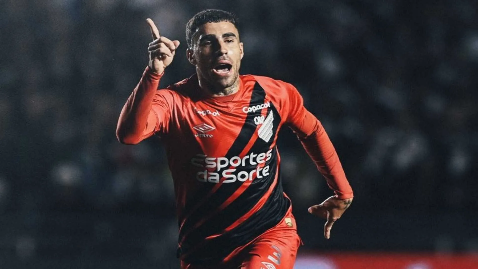 Athletico-PR aposta no ataque para marcar o primeiro contra o Vasco; assista