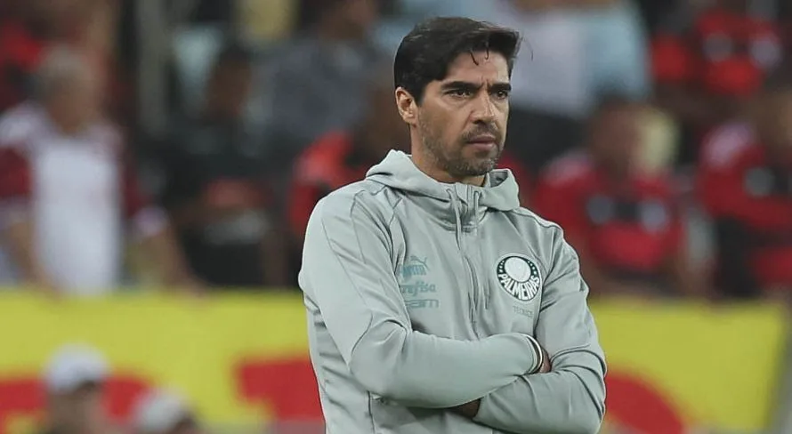 Facincani nomeia jogador ruim no Palmeiras: “Não dá pra jogar”