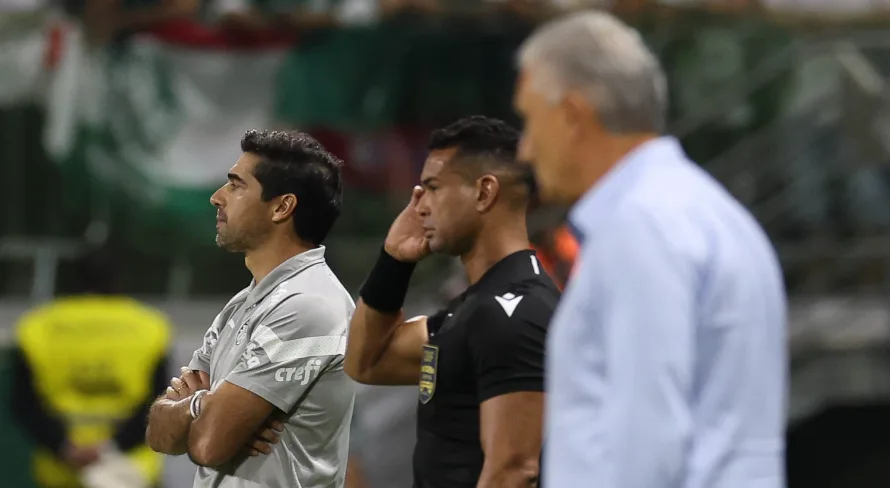 Abel Ferreira detona Anderson Daronco após Palmeiras x Flamengo: “Não tem coragem”