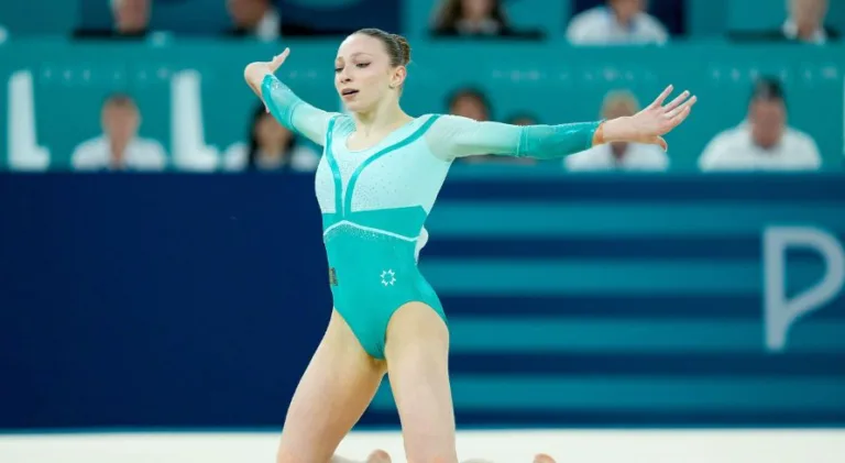 Olimpíadas: Justiça altera resultado da ginástica e romena fica com bronze; entenda