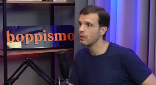 André Kfouri em entrevista ao podcast (Reprodução/Youtube)