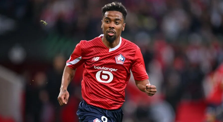 Jogador é hospitalizado após sofrer falta dura no Campeonato Francês