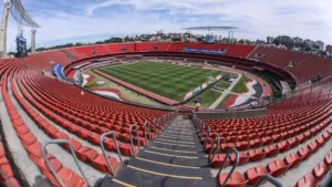 Após morte de Izquierdo, Milly Lacombe sugere adiamento de SPFC x Atlético-MG