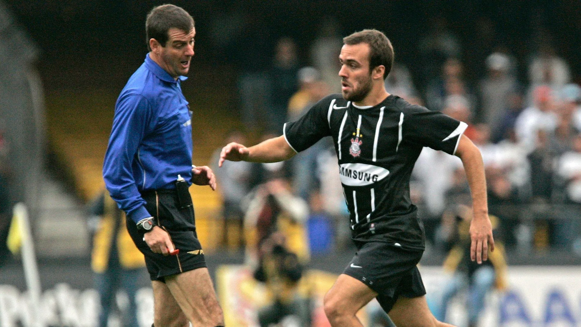 Árbitro banido por manipulação de resultados admite ser torcedor do Corinthians