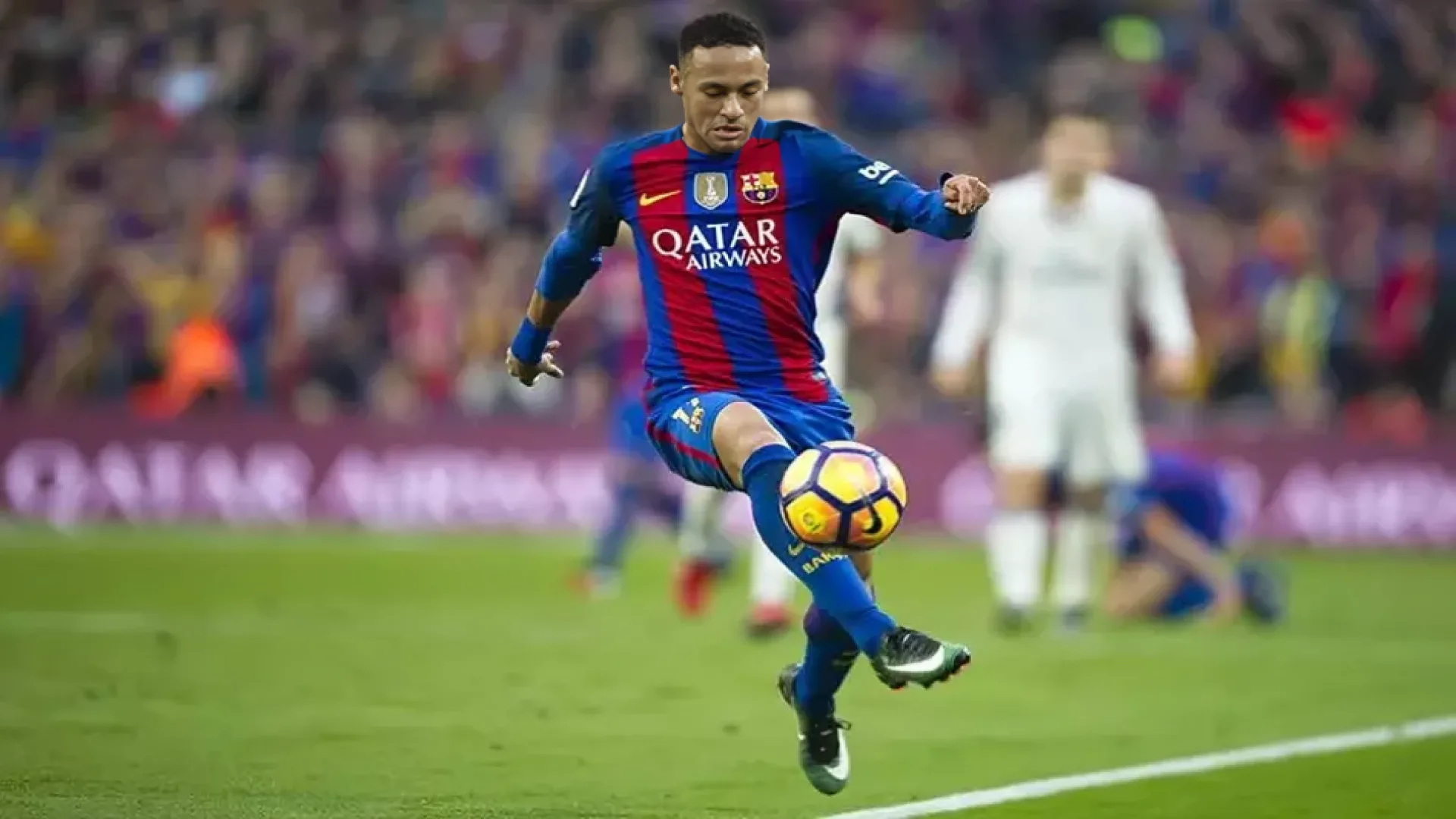 Neymar se posiciona após boato de suposta volta ao Barcelona