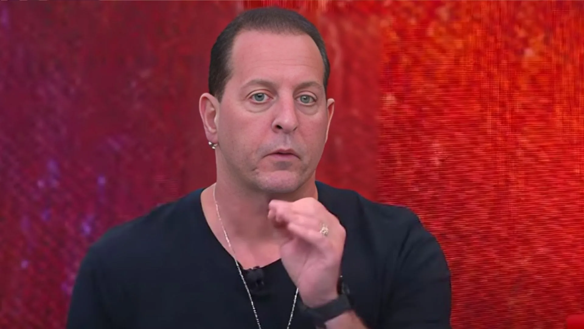 Benja é sincero e elege torcida que impressiona no Brasil hoje