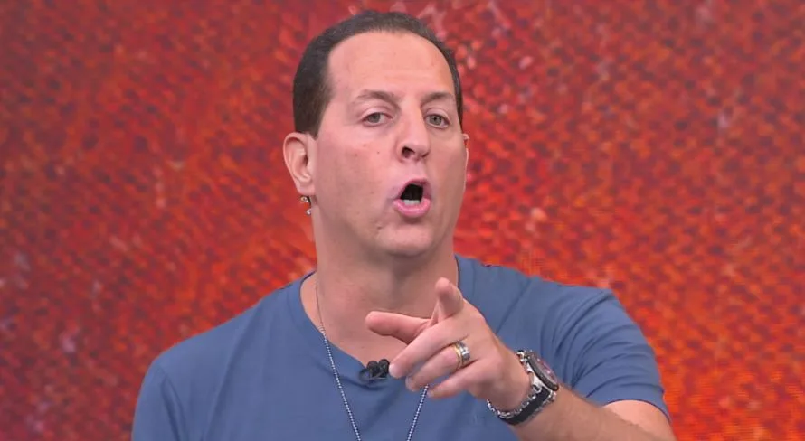 Benja elege time que “merece aplausos” no futebol brasileiro